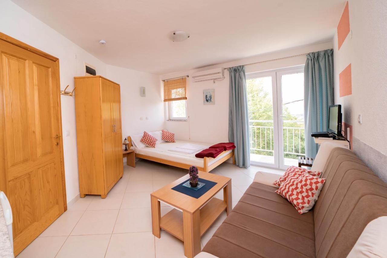 Villa Katharina ウトイェハ 部屋 写真