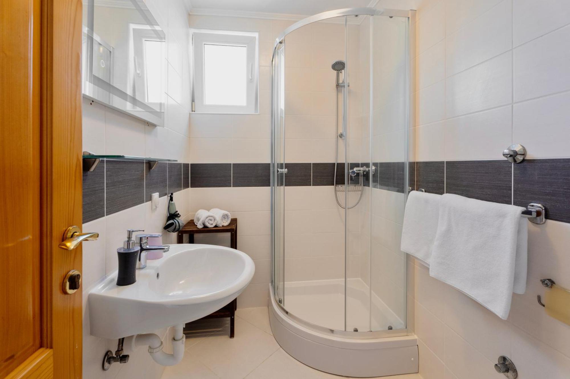 Villa Katharina ウトイェハ 部屋 写真